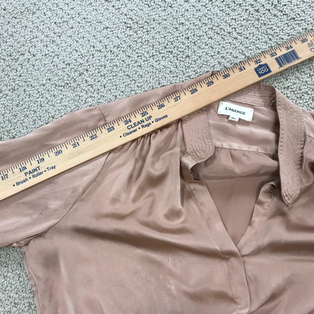 L'AGENCE Silk Blouse Dusty Rose Pink Split V-Neck Satin Top Size Medium - Picture 8 of 8